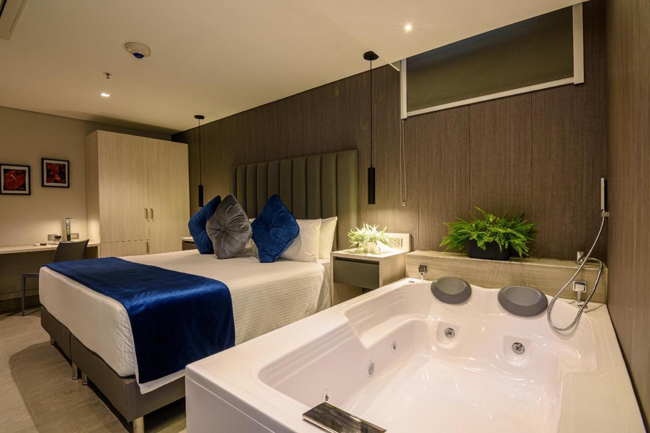4 Sur Hotel Medellín Eksteriør bilde